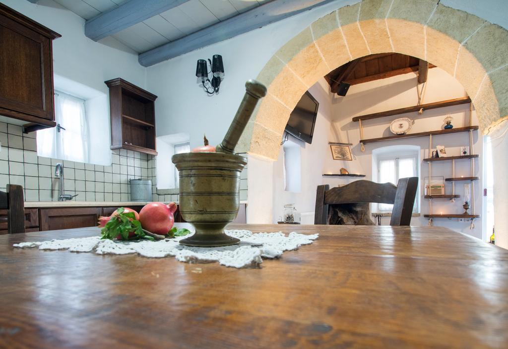 Abramis Rooms Mitáta Kültér fotó