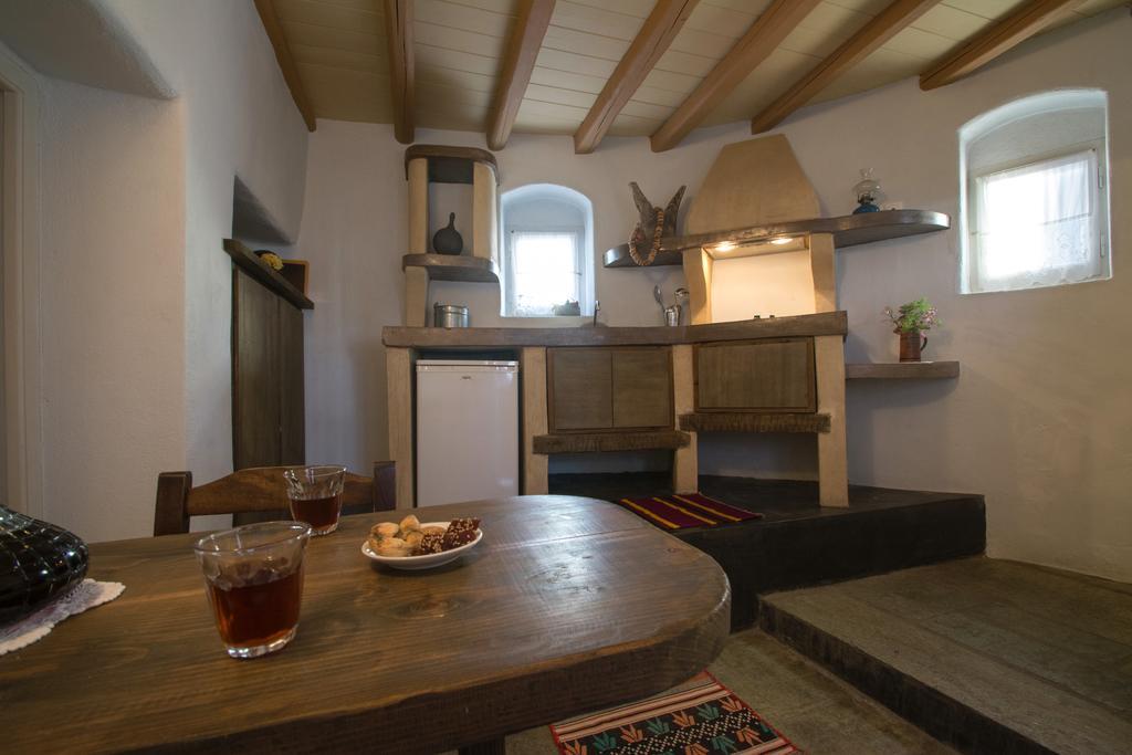 Abramis Rooms Mitáta Kültér fotó